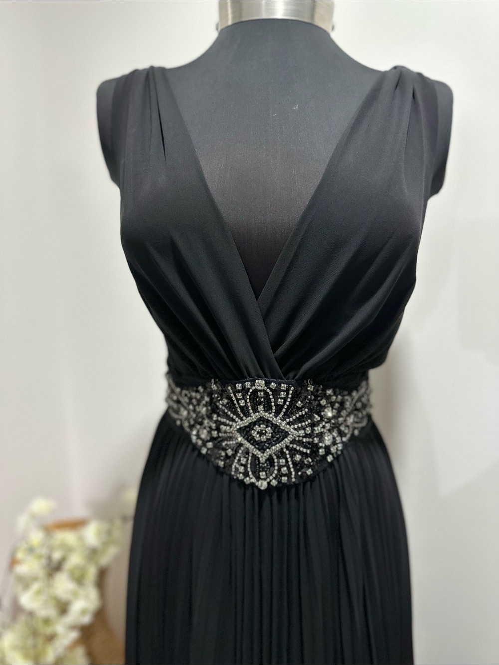 Rickie Freeman for Teri Jon NWOT Black Sleeveless Gown with Beaded Waistband